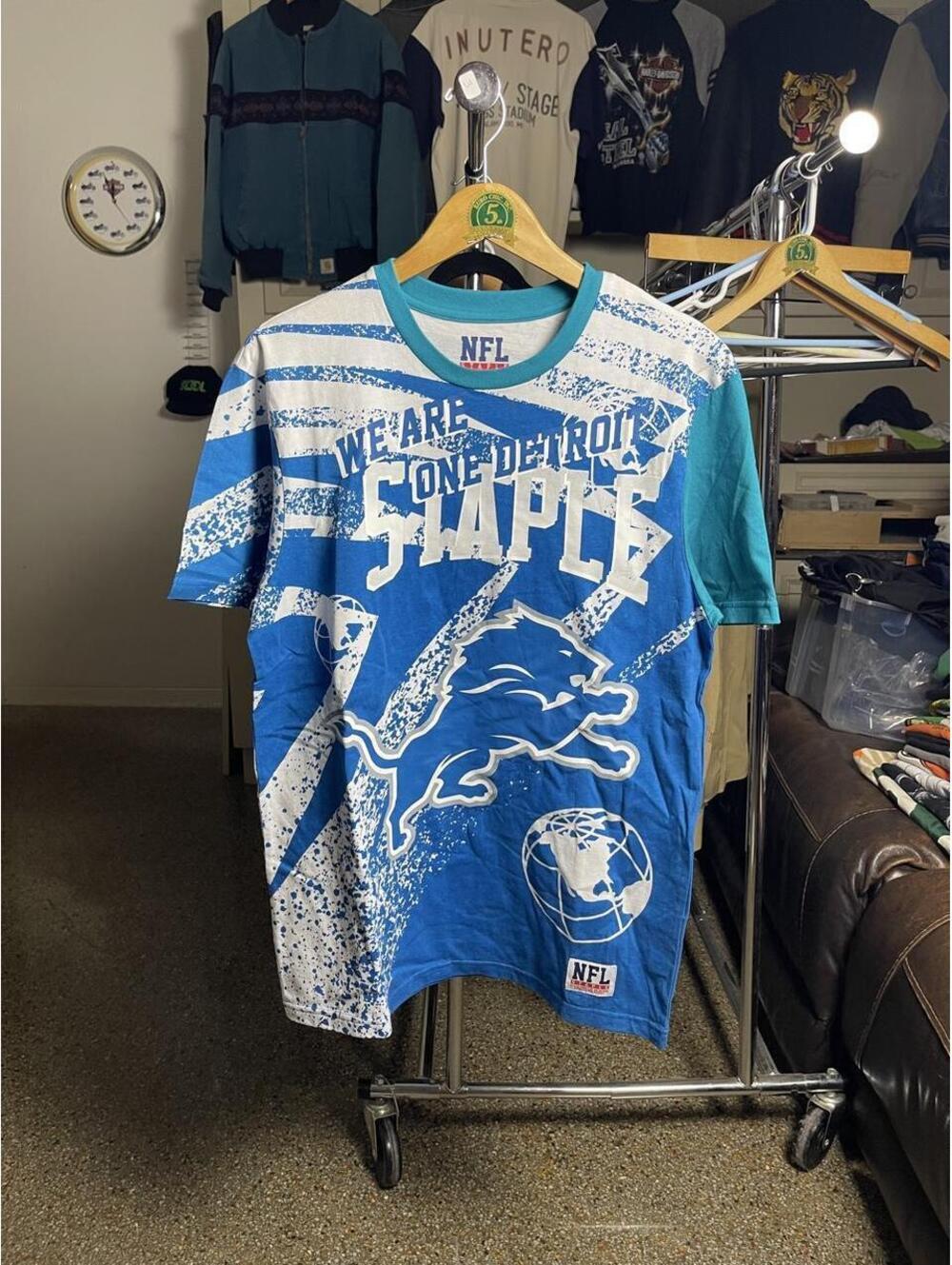 Detroit Lions Staple NFL AOP Shirt